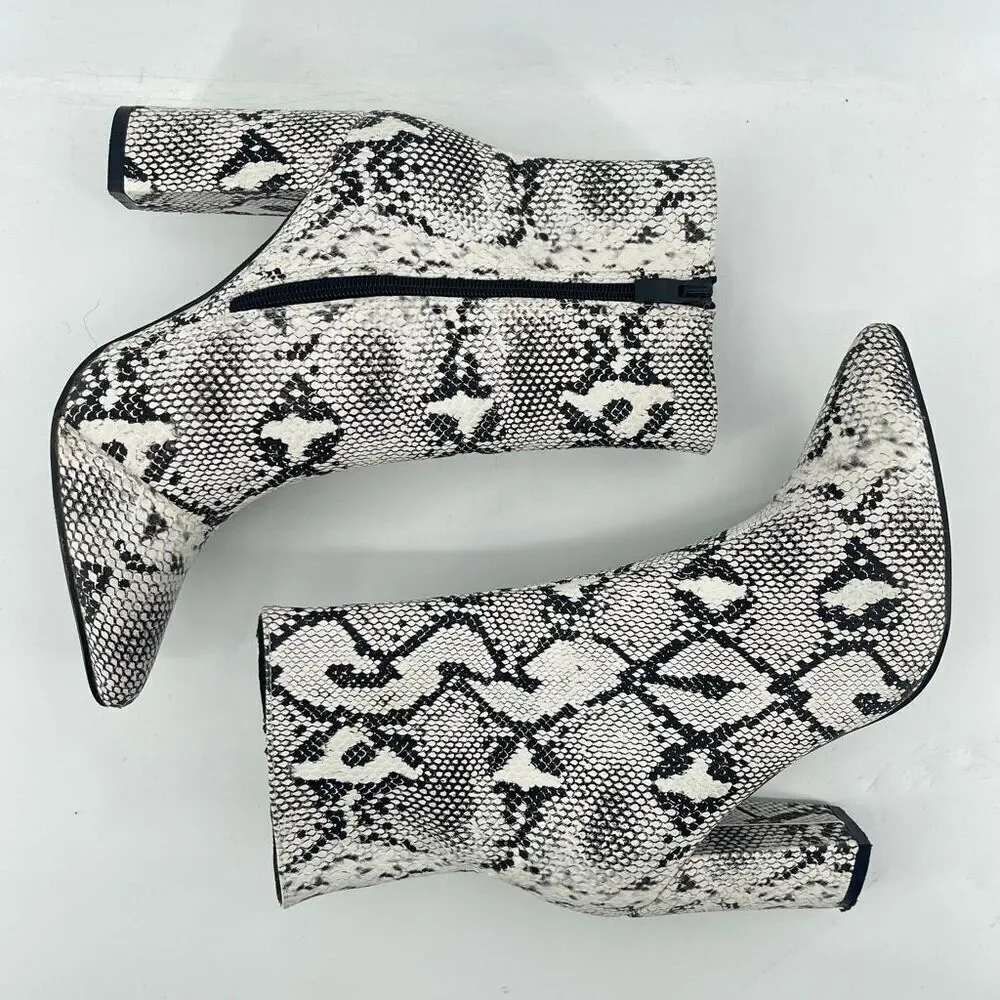 Women’s Black White Snakeprint Embossed Faux Leather Block Heel Ankle Boots 8.5